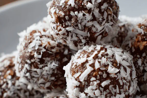 Golden Cake Chocolate Glaze