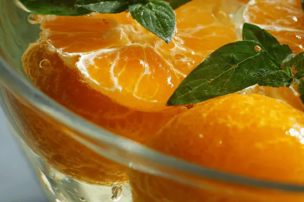 Cheddar Toast with Caramelized Onions & Tomato