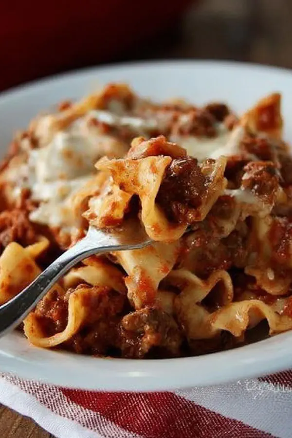 Creamy Beef Lasagna Bake