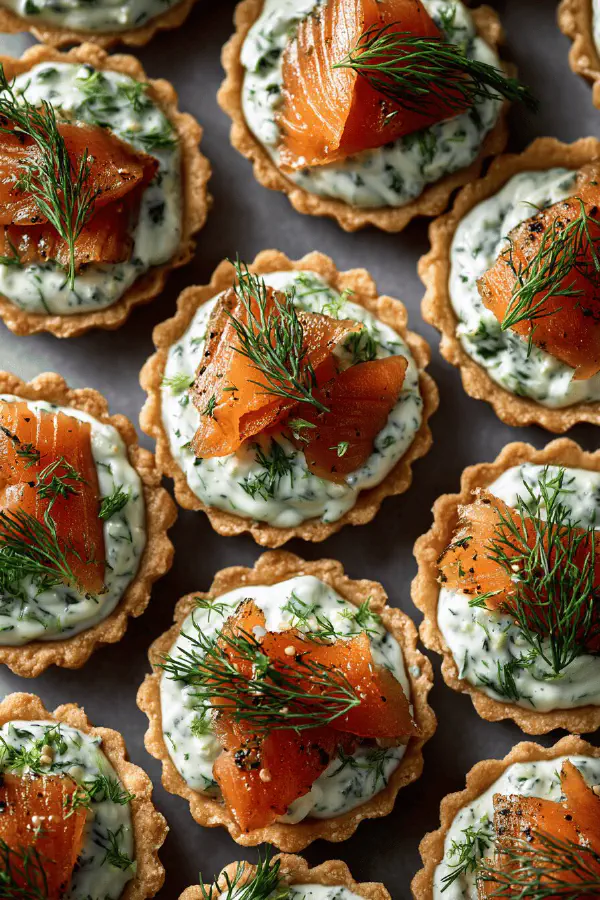 Gravlax Sour Cream Bites