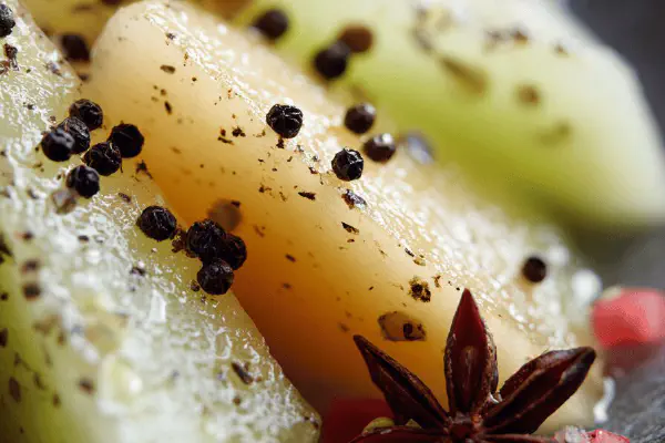 Cauliflower Quick Pickles