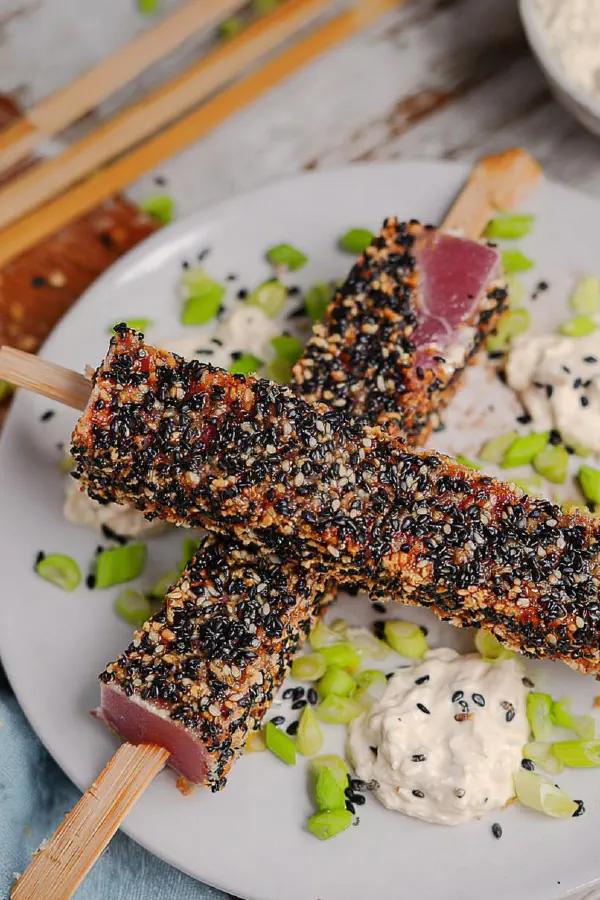 Sesame Crusted Tuna Twist