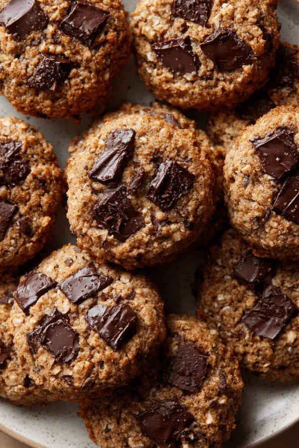 Soft Oat Chocolate Chip Cookies Light