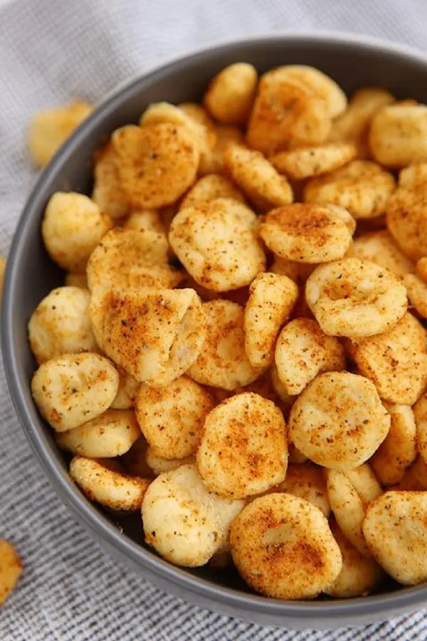 Spiced Herb Oyster Crackers