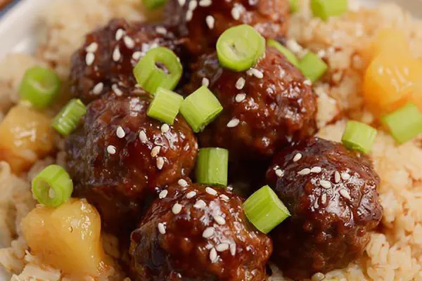 Hearty Beef Gravy Twist