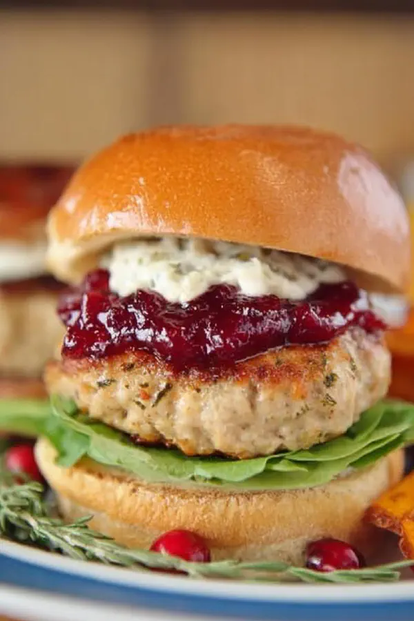 Turkey Burgers with Herbed Mayo