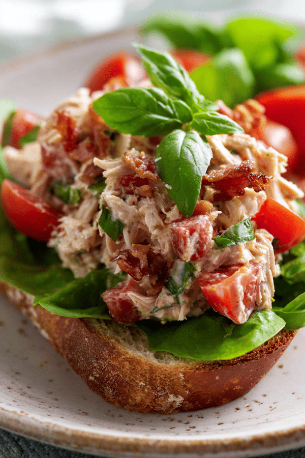 Twist Chicken BLT